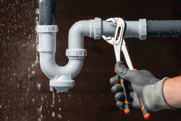 Professional Leak Detection technician working in Trenton, SC